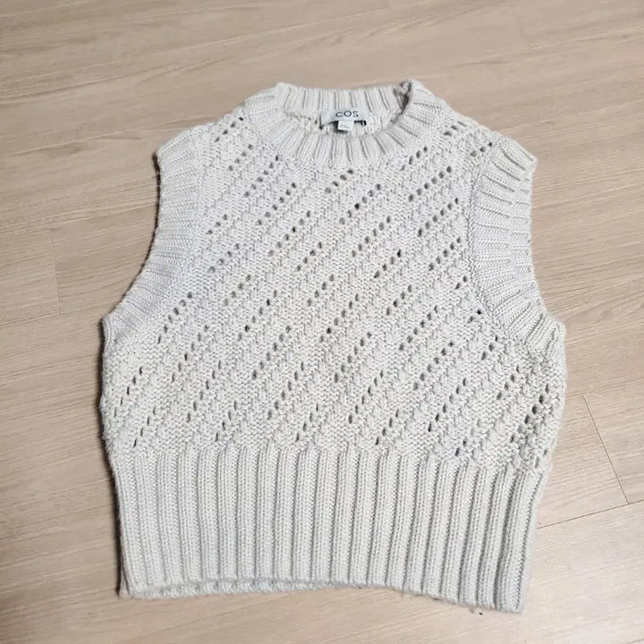 [BUNJANG] COS Ivory Knit Vest XS / COS 코스 XS 아이보리 니트 조끼 베스트