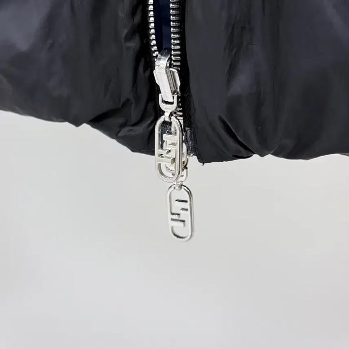 [BUNJANG] Fendi FF Logo Monogram Reversible Padded Jacket / [S+급/48] 펜디 FF로고 모노그램 리버서블 패딩 자켓