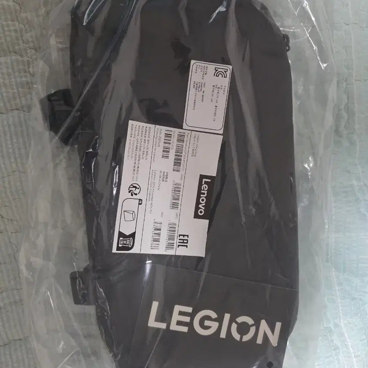 [BUNJANG] Lenovo Legion Sling Bag / 미개봉 택포)레노버 리전 슬링백 판매합니다