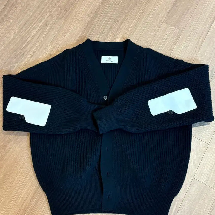 [BUNJANG] SHINee Rover Cardigan Black L / Years Ago Rover 울 가디건 블랙 L