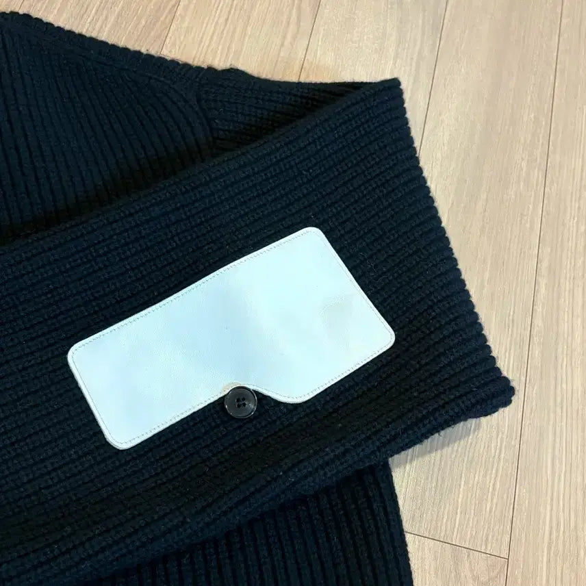 [BUNJANG] SHINee Rover Cardigan Black L / Years Ago Rover 울 가디건 블랙 L