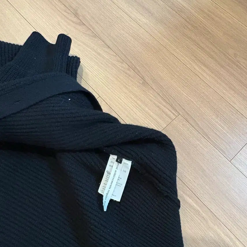 [BUNJANG] SHINee Rover Cardigan Black L / Years Ago Rover 울 가디건 블랙 L