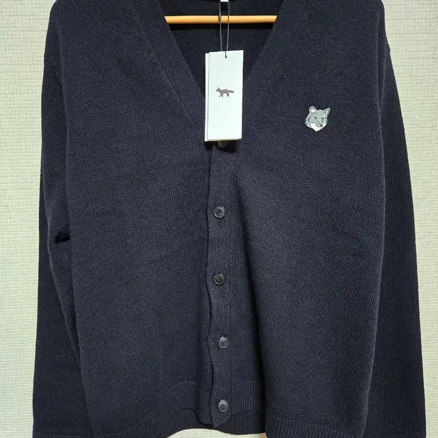 [BUNJANG] Maison Kitsune Classic Fox Patch Cardigan / 새상품 메종키츠네 가디건 L(105)