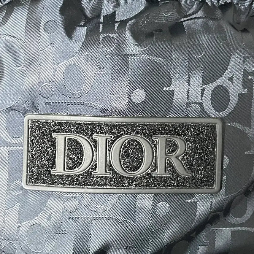 [BUNJANG] Dior Oblique Jacquard Black Padded Jumper (Size 48) / 디올 오블리크 자카드 블랙 패딩 점퍼 (48사이즈)