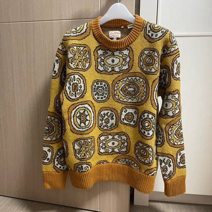 [BUNJANG] Levi's Vintage Clothing Eastern Pattern Crew Knit / 리바이스빈티지클로딩(LVC) 이스턴패턴 크루니트