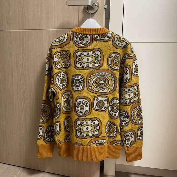 [BUNJANG] Levi's Vintage Clothing Eastern Pattern Crew Knit / 리바이스빈티지클로딩(LVC) 이스턴패턴 크루니트