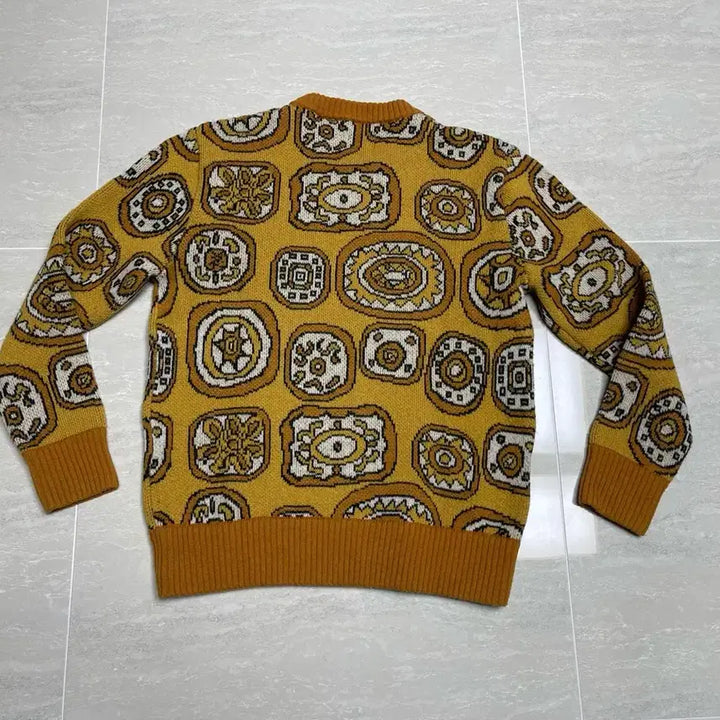 [BUNJANG] Levi's Vintage Clothing Eastern Pattern Crew Knit / 리바이스빈티지클로딩(LVC) 이스턴패턴 크루니트