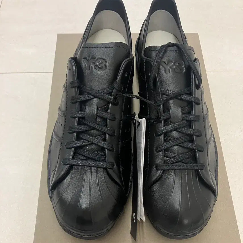 [BUNJANG] Y-3 Superstar Triple Black Sneakers / Y-3 / 슈퍼스타 트리플 블랙 / 230