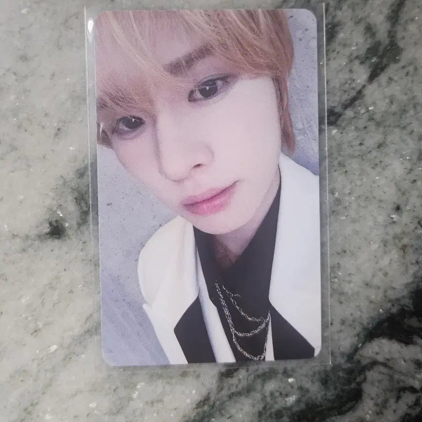 투어스 경민 사운드웨이브 얼빡 포카