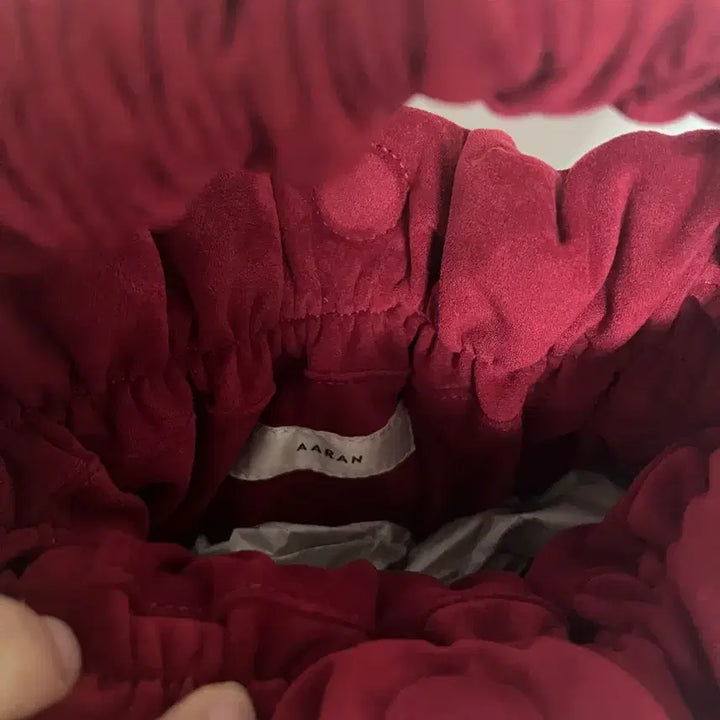 [BUNJANG] Suede Volume Shirring Tote Bag / (어랜) 스웨이드 볼륨 셔링 토트백