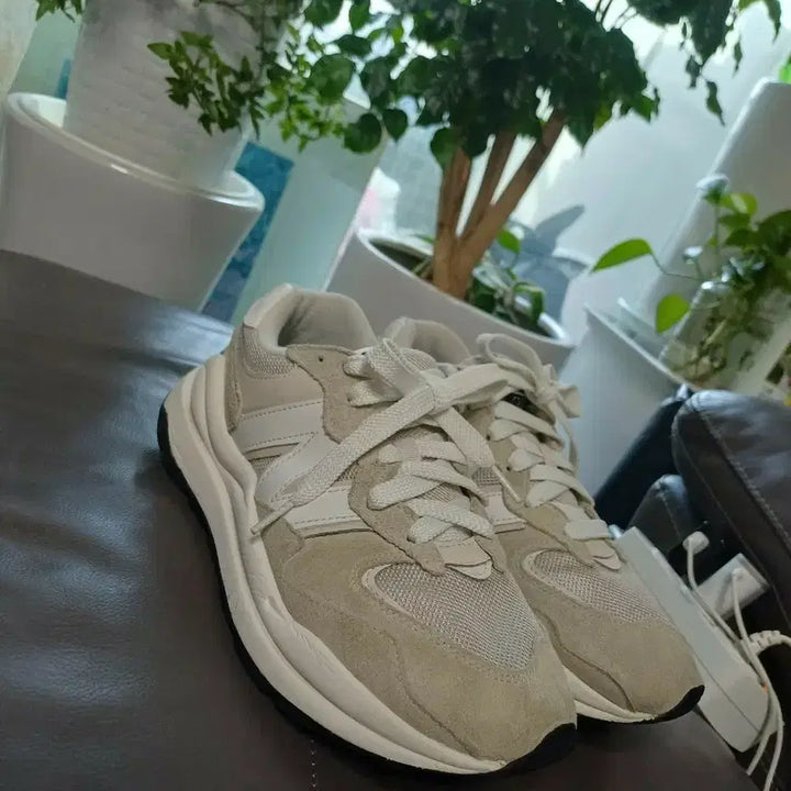 [BUNJANG] New Balance 5740 Sneakers (Men's) / 남성남자 뉴발란스 5740운동화 260