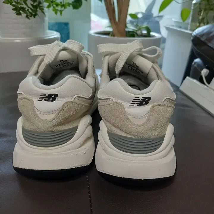 [BUNJANG] New Balance 5740 Sneakers (Men's) / 남성남자 뉴발란스 5740운동화 260