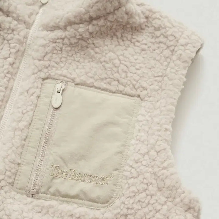 [SOLD OUT] 더바넷 플리스 집업 조끼 flock fleece zip-up vest