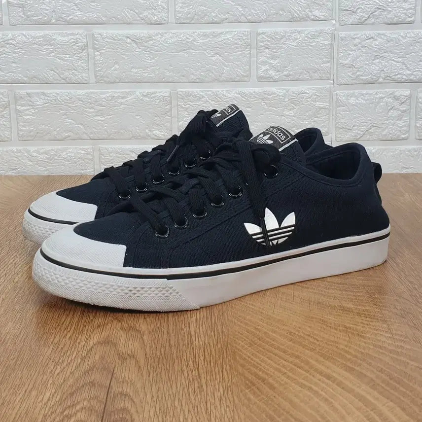 [BUNJANG] Adidas Sneakers 265 Men's Shoes / [265]아디다스 스니커즈