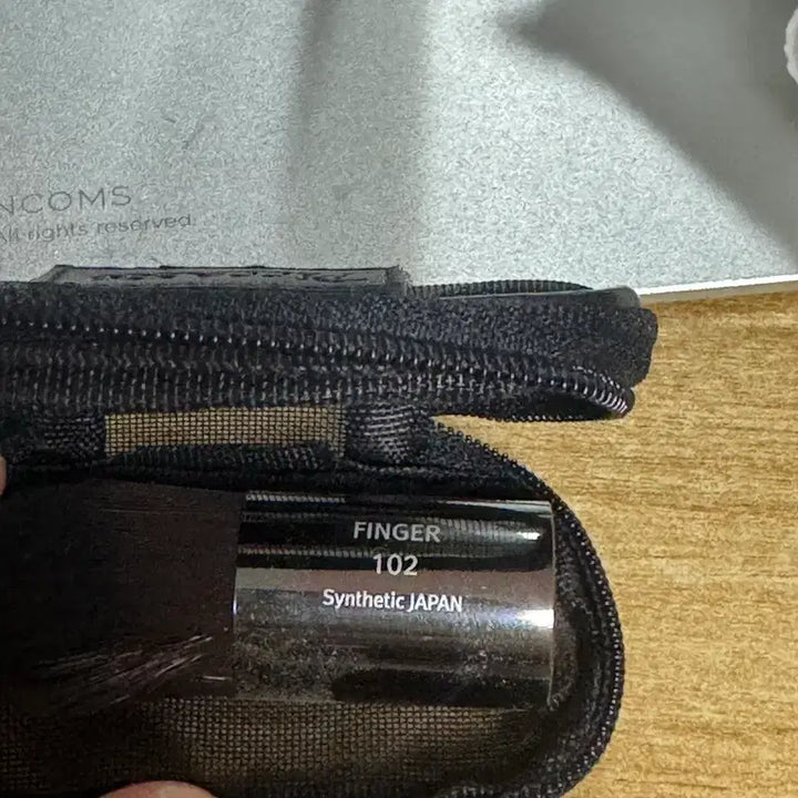 [BUNJANG] Picasso 102 Finger Powder Brush / 피카소 핑거 파우더 브러쉬