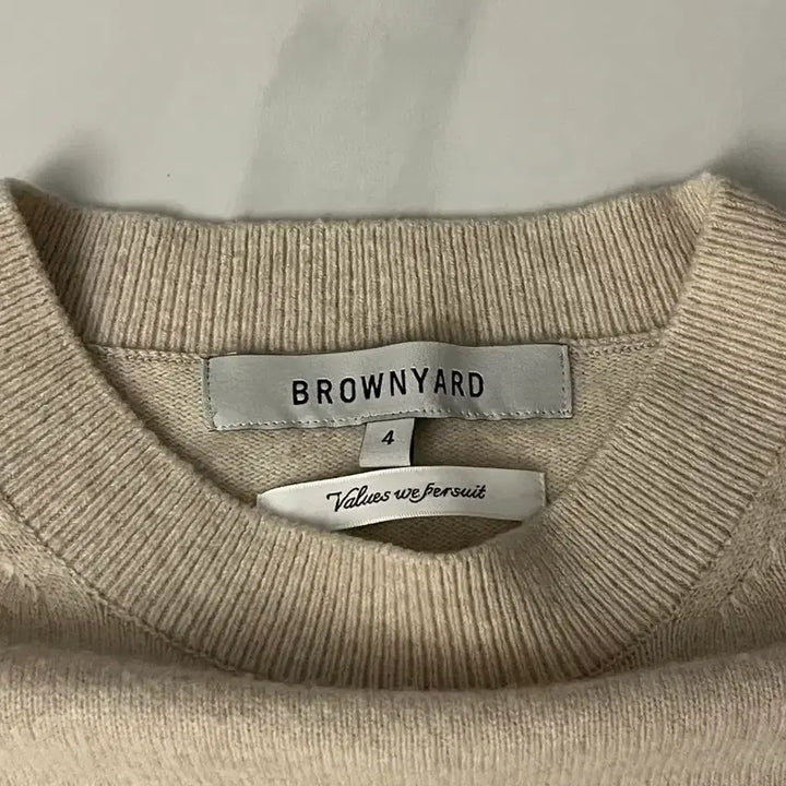 [BUNJANG] Brownyard Ivory Knit / 브라운야드 아이보리 니트 4