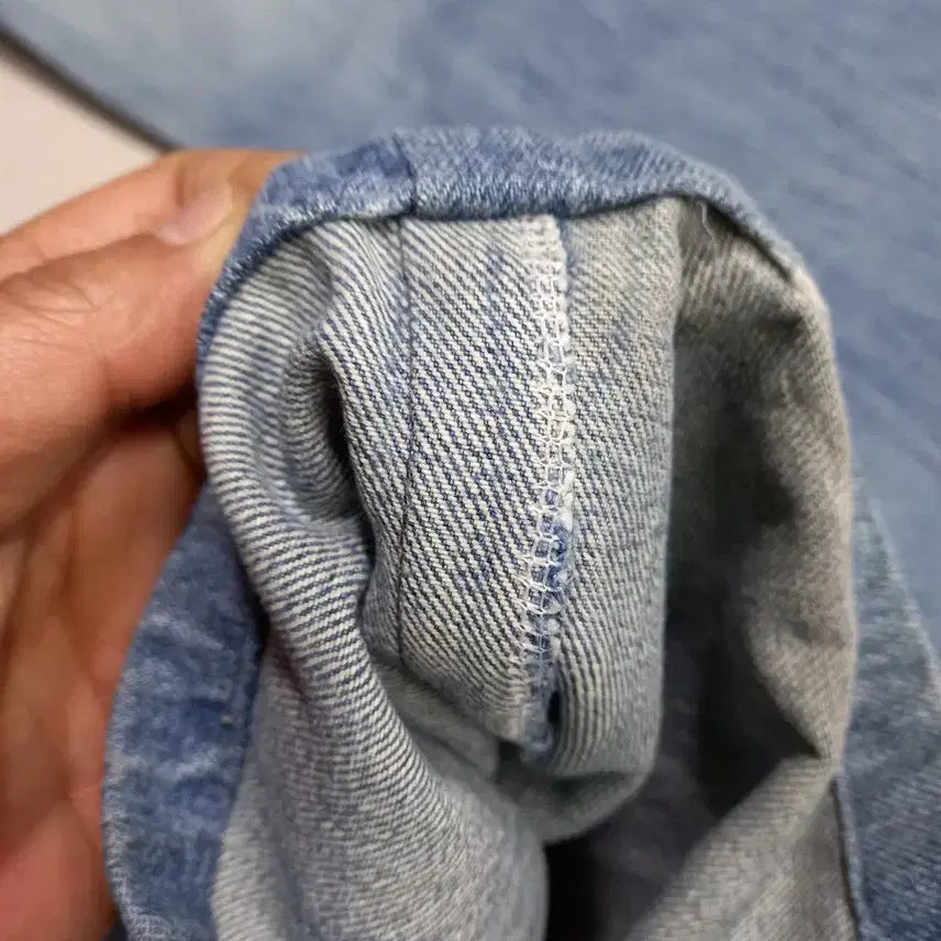 [BUNJANG] Levi's 527 Straight Jeans - Light Wash / 32 07's 리바이스527 Mexico 일자진 연청 32-314