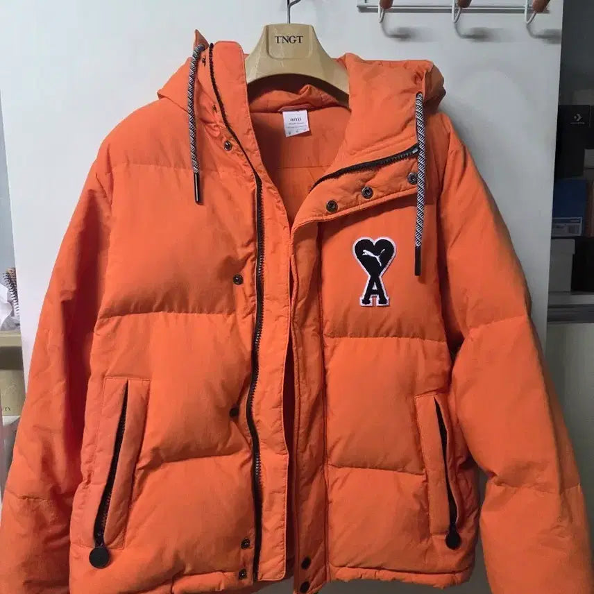 [BUNJANG] AMI Orange Heart Padded Jacket / 아미 AMI 오렌지 하트 패딩 점퍼