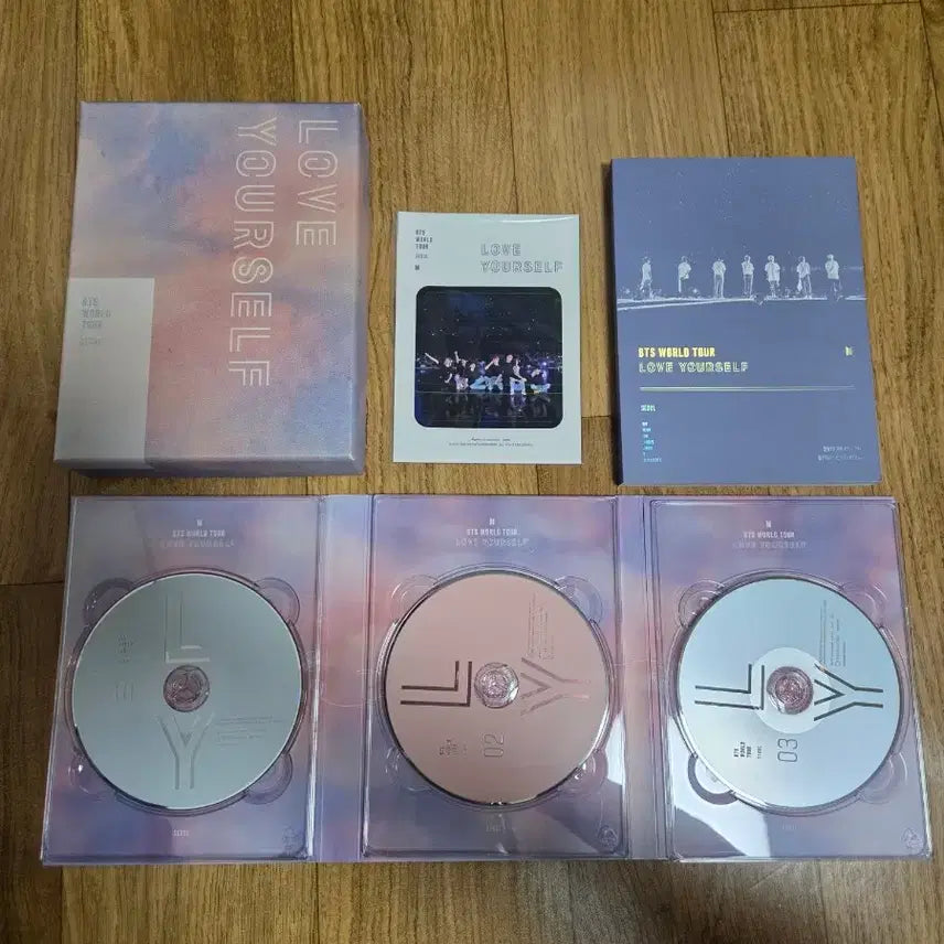 방탄소년단 럽셀콘 서울 DVD 포카 미포함