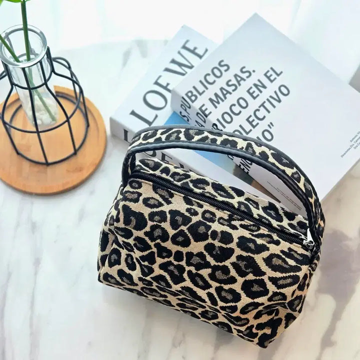 [BUNJANG] Leopard Kitty Bag / 레오파드호피키티가방