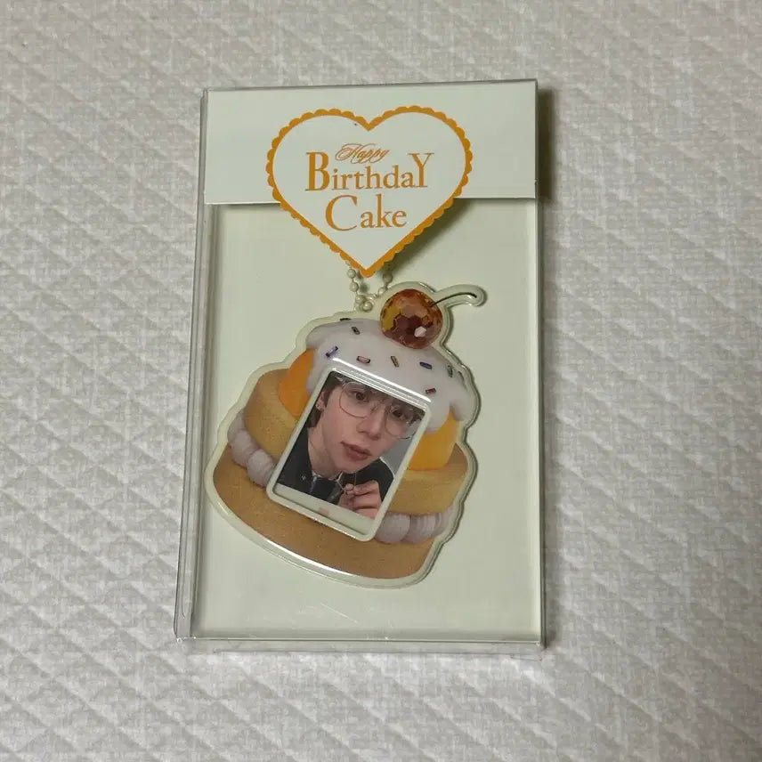 [BUNJANG] RIIZE Shotaro Birthday MD Cake Keyring / 라이즈 쇼타로 생일엠디 케이크 키링(포카X) 단순개봉