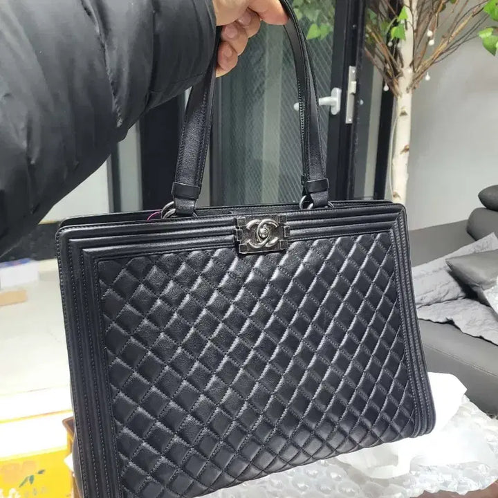 [BUNJANG] Girlfriend (G)I-DLE Game Over Chanel Boy Set Boy Bag Boy Tote / 여친사드림 게임오바 샤넬 보이세트 보이백 보이토트