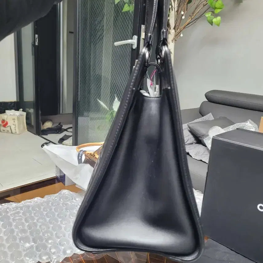 [BUNJANG] Chanel Boy Tote Bag / 샤넬 보이백의 큰아버지 보이토트