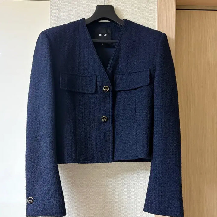 [BUNJANG] Rave Tweed Jacket Navy / Raive 레이브 버튼 트위드 자켓 네이비