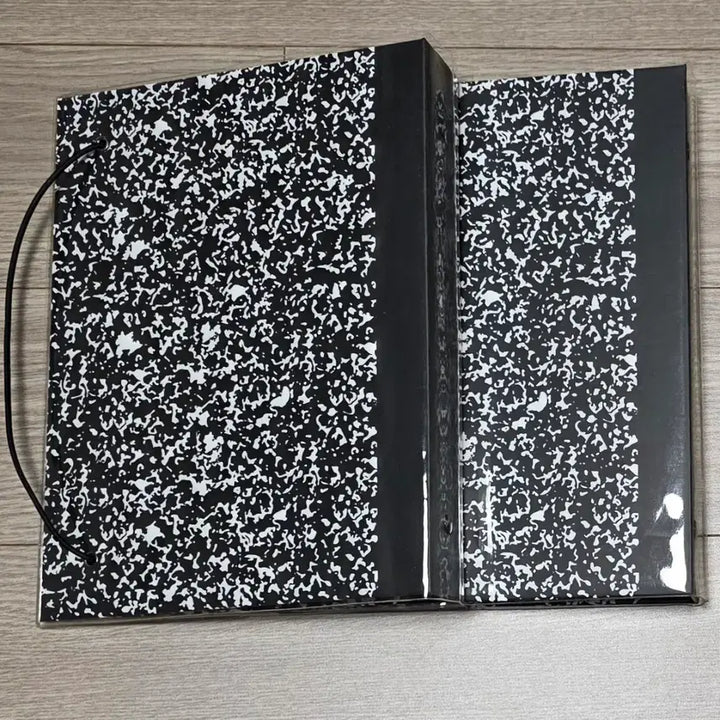 [BUNJANG] Luca Lab A5 6-Ring Composition Binder / 루카랩 A5 25R 6공 컴포지션 바인더