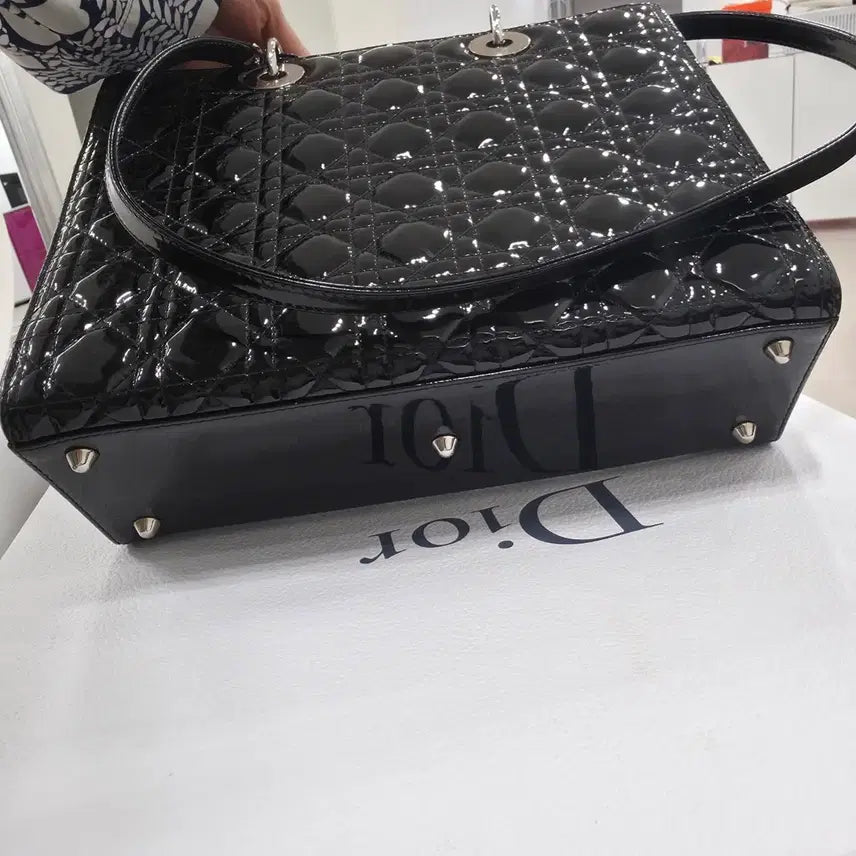 [BUNJANG] Dior Lady Dior Large Patent Black Bag / 디올 레이디백 라지 페이던트 블랙