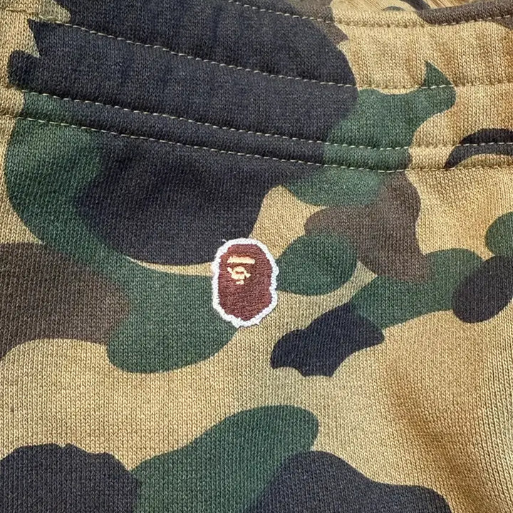 [BUNJANG] BAPE Undefeated Kabuto 1st Camo Green Pants / BAPE 베이프 언디핏 카부토 퍼스트 카모 녹계 팬츠