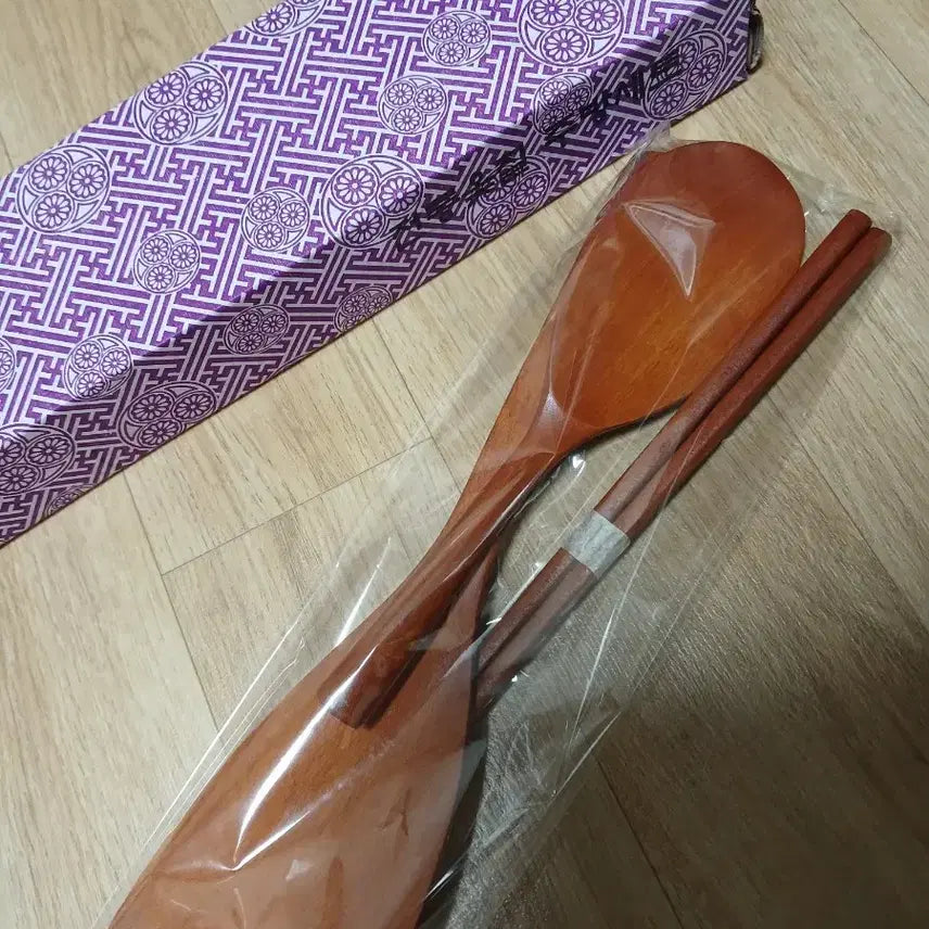 [BUNJANG] Woo!ah! Short Leather Duck Down Padded Jacket Black / 우이 숏 레더 덕다운 패딩 블랙 (마지막 가격!)