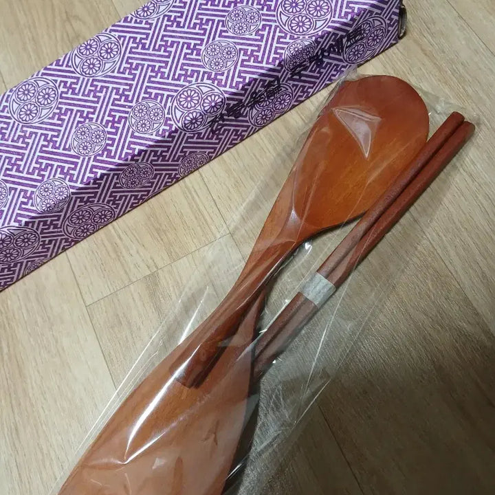 [BUNJANG] Woo!ah! Short Leather Duck Down Padded Jacket Black / 우이 숏 레더 덕다운 패딩 블랙 (마지막 가격!)