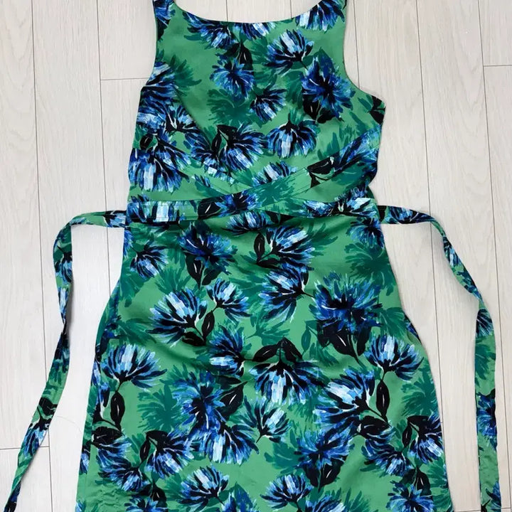 [BUNJANG] Banana Republic Midi Dress / 바나나리퍼블릭 미디 원피스