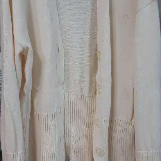 [BUNJANG] Off-White Ivory Knit Cardigan / off-White아이보리 니트 가디건