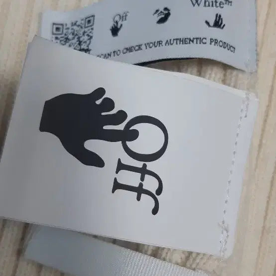 [BUNJANG] Off-White Ivory Knit Cardigan / off-White아이보리 니트 가디건