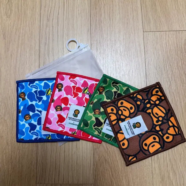[BUNJANG] BAPE Starbucks Coaster Keyring Bundle Set / 스타벅스 베이프 코스터 키링 일괄판매