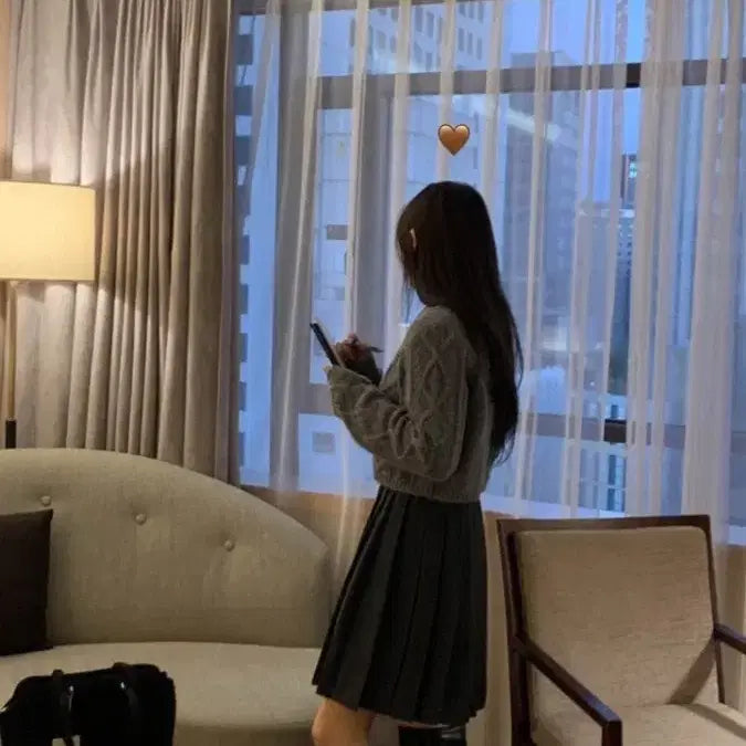 [BUNJANG] 미엘 꽈배기 크롭 니트 가디건 / 미엘 꽈배기 크롭 니트 가디건