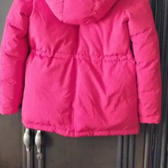 [BUNJANG] Guess Pink Long Padded Jacket / 게스 레드색 롱패딩 점퍼