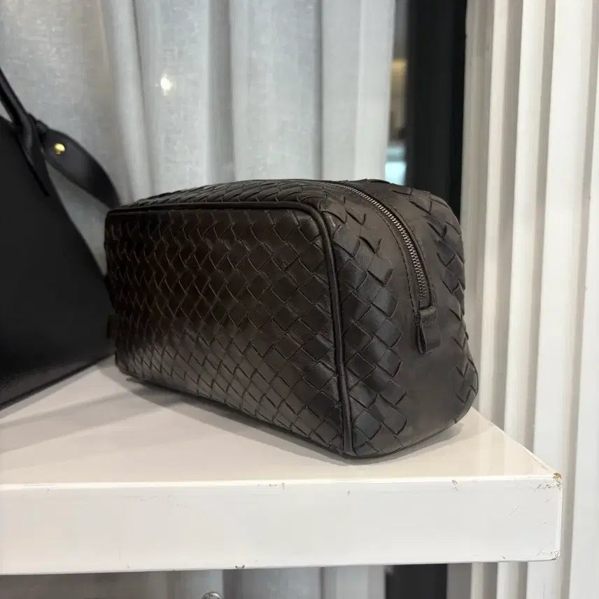 [SOLD OUT] [O/S]보테가베네타 돕키트 브라운