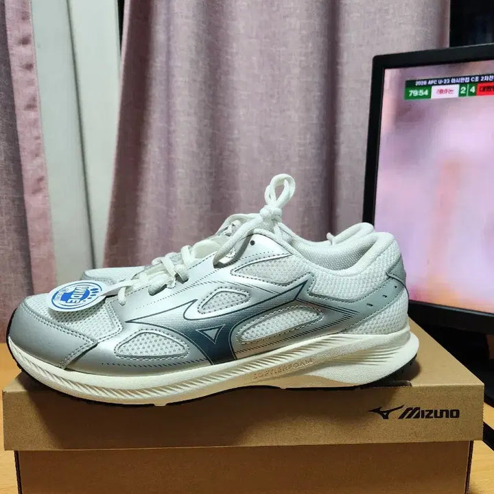 [BUNJANG] Mizuno Maximizer Running Shoes (Wide) 265mm / (새상품) 미즈노 맥시마이저  런닝화 (WIDE) 265mm