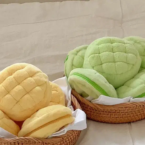 [BUNJANG] Melon Bread Pouch / 메론빵 파우치