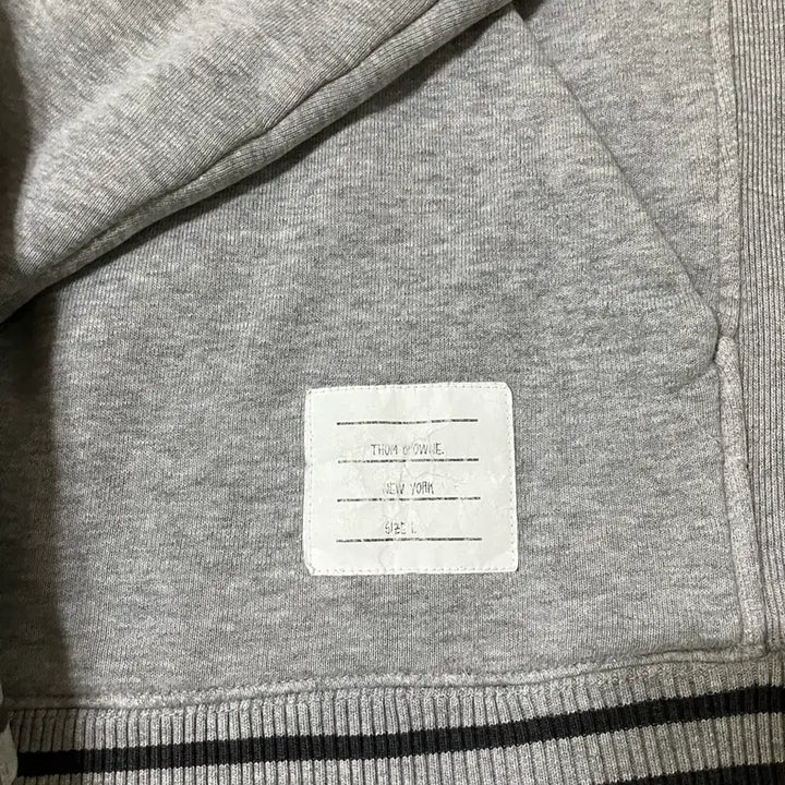 [BUNJANG] Thom Browne Sweatshirt / 톰브라운 맨투맨