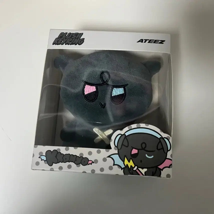 에이티즈 마이티즈 깜요 우영 키링 인형 (포카 포함)