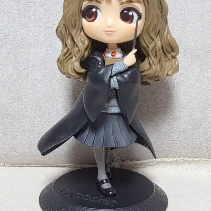 [BUNJANG] Popmart Hermione Qposket Figure / 해리포터 헤르미온느 큐포스켓 피규어 팝마트 popmart qposket