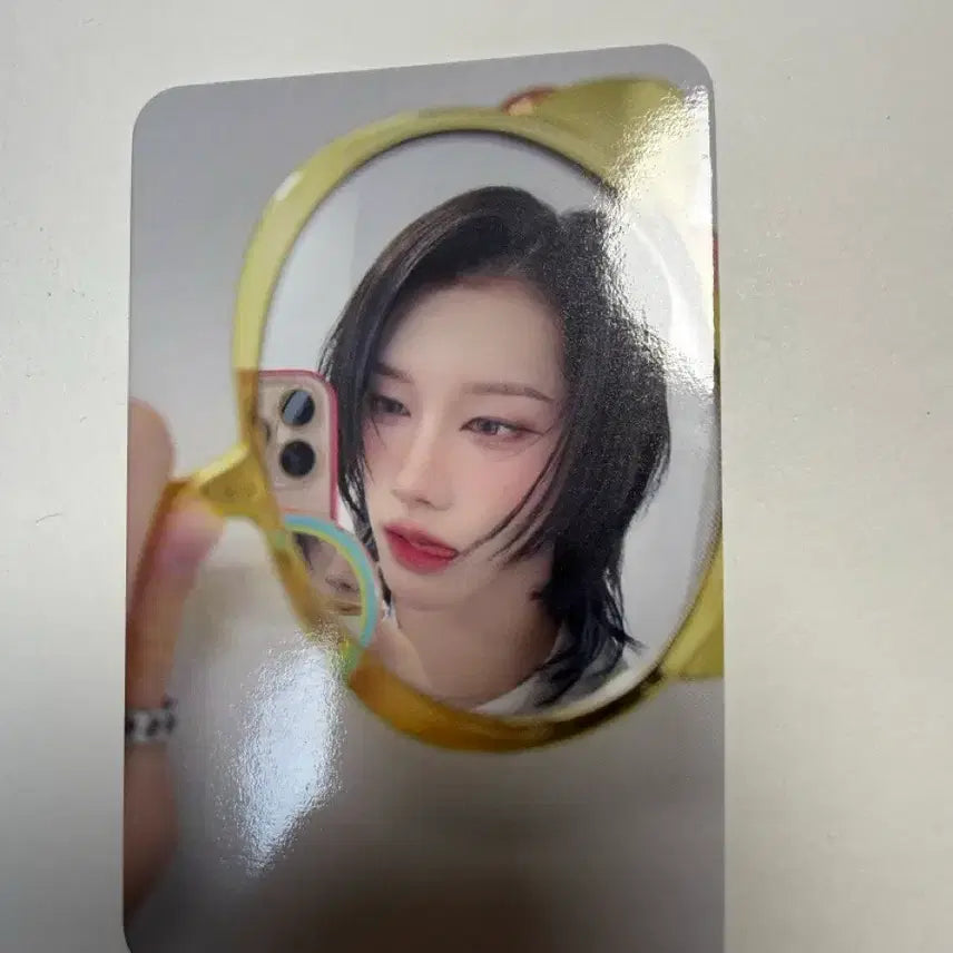 [BUNJANG] XLOV Louis POB Hand Mirror / XLOV 엑스러브 미공포 손거울 ver 루이