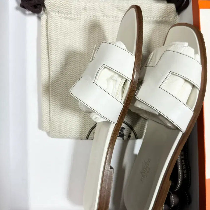 [BUNJANG] Hermes Oran White Sandals / 에르메스 오란