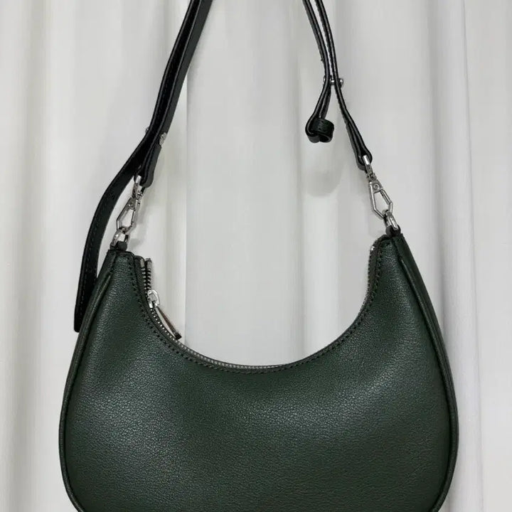 [BUNJANG] Oryany Dali Shoulder Bag / oryany오야니 달리 숄더백 카키