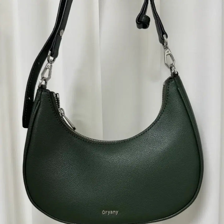 [BUNJANG] Oryany Dali Shoulder Bag / oryany오야니 달리 숄더백 카키