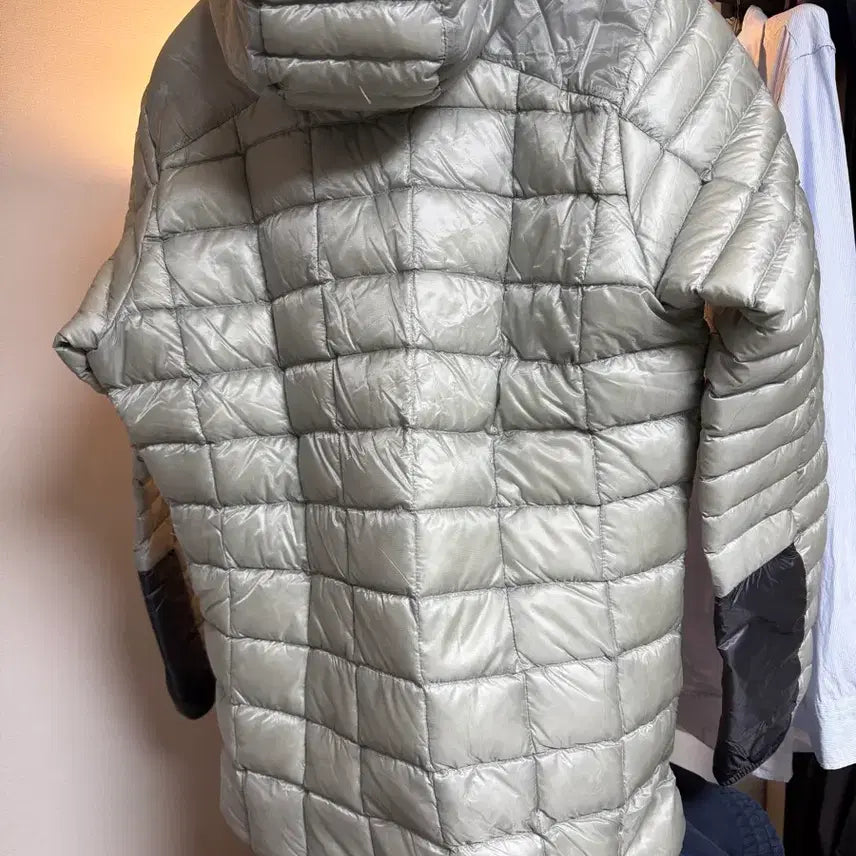 [BUNJANG] [M] Light Zinc Alpine Light Jacket / [M] 랩 미틱 알파인 라이트 자켓 Light Zinc